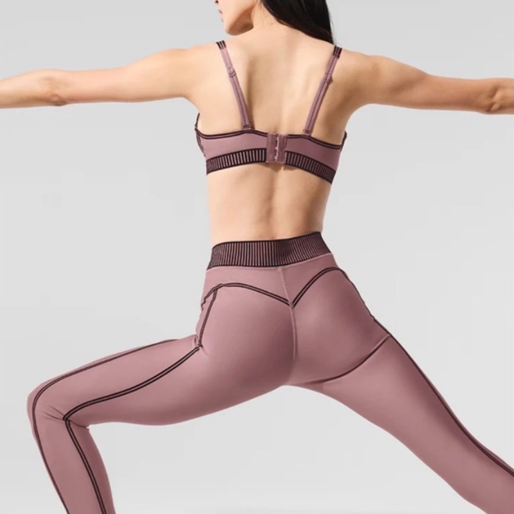 ALO Yoga High-Waist Leggings + Sports Bra in Smokey Quartz